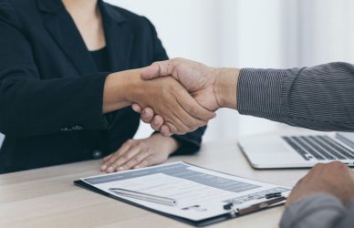 חיפוש עבודה